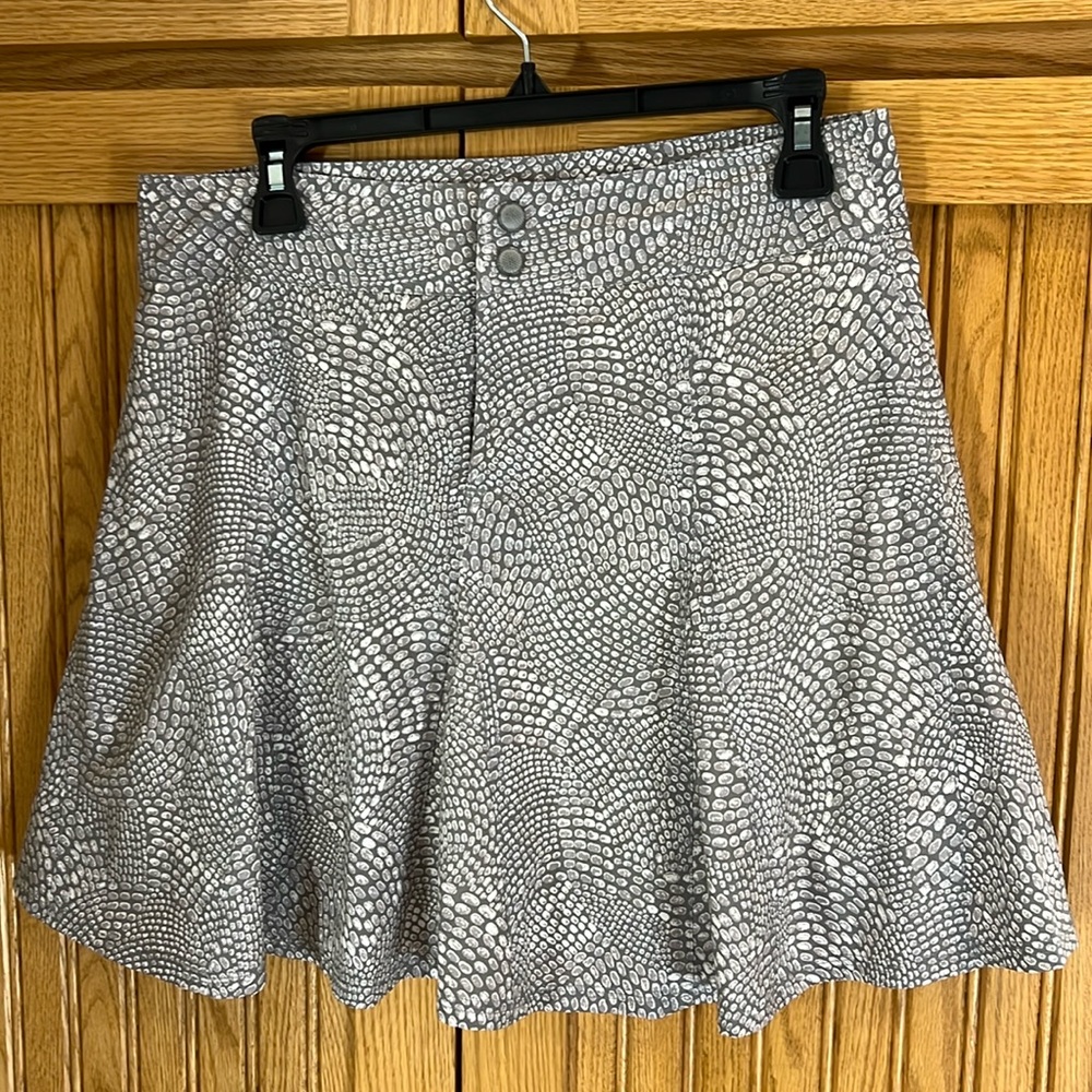 Title 9 Skort Sz 6